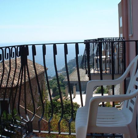 Hotel Natalina Taormina Exterior photo